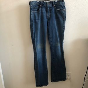 Levi’s 515 Boot Cut 6M Great condition